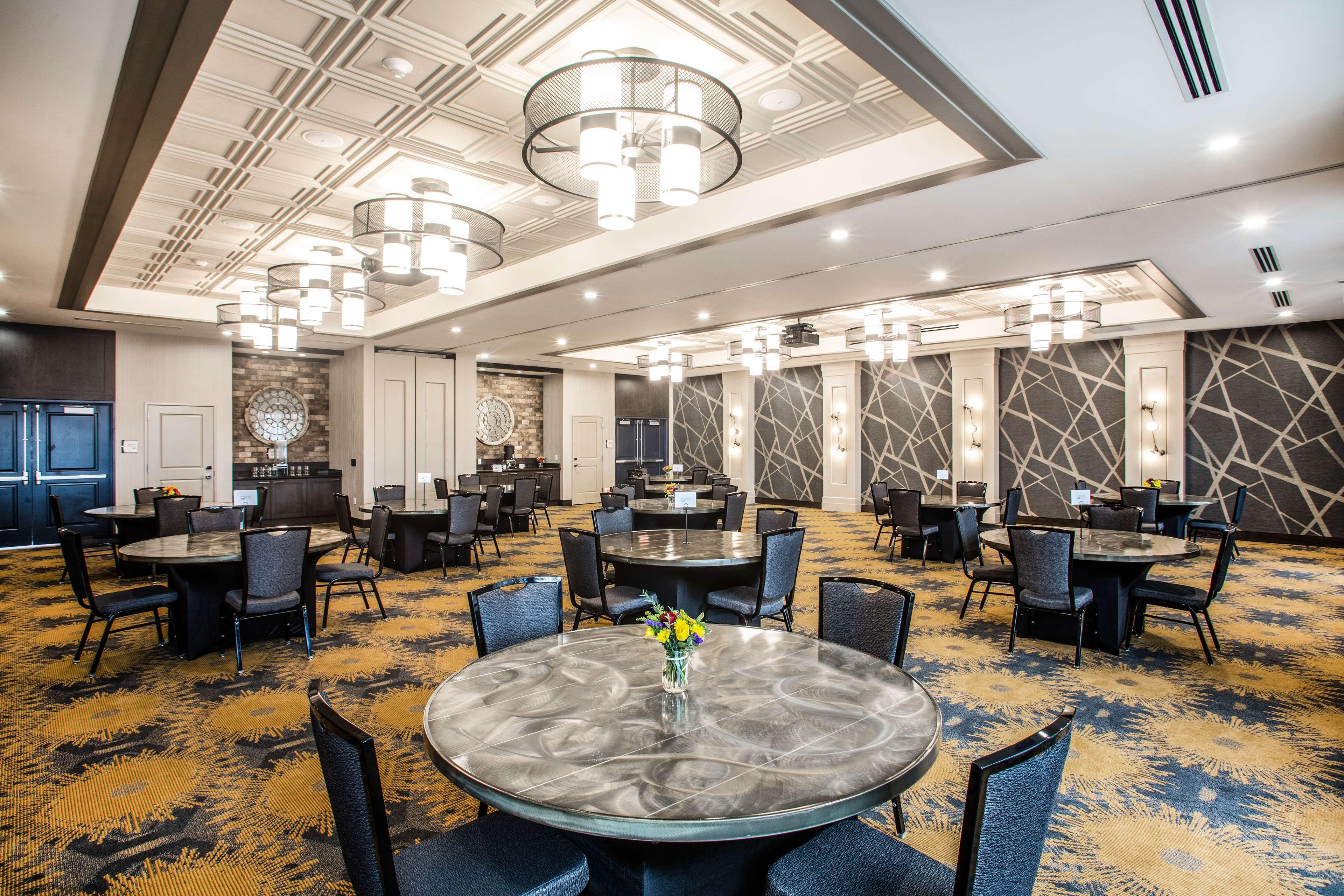 Homewood By Hilton Salina/downtown, Ks Hotel
