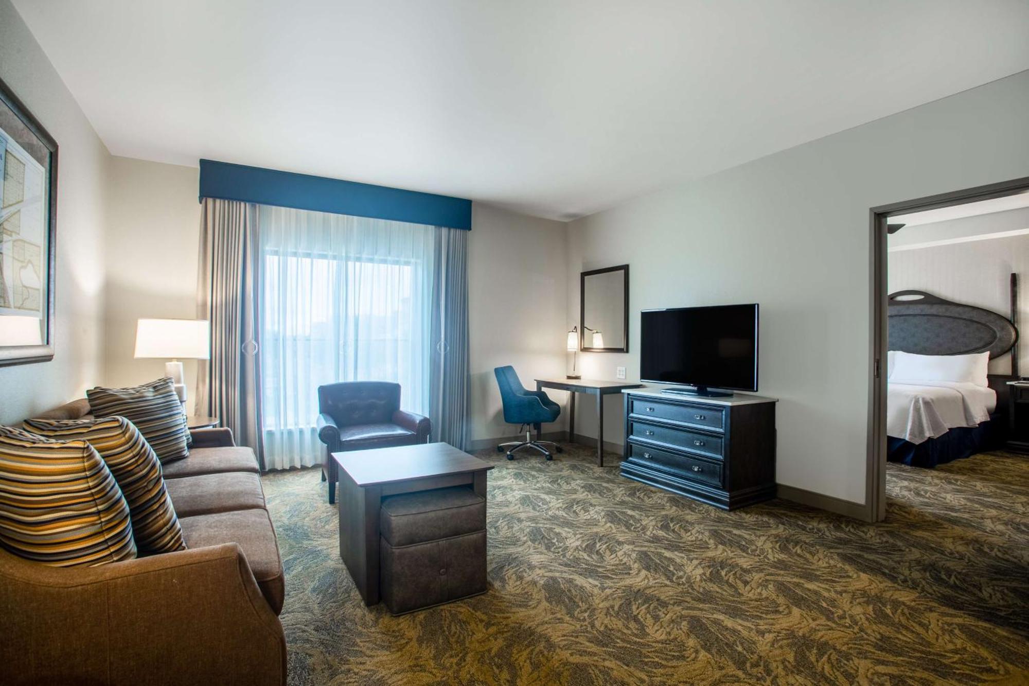 Hotel Homewood By Hilton Salina/downtown, Ks 3*
