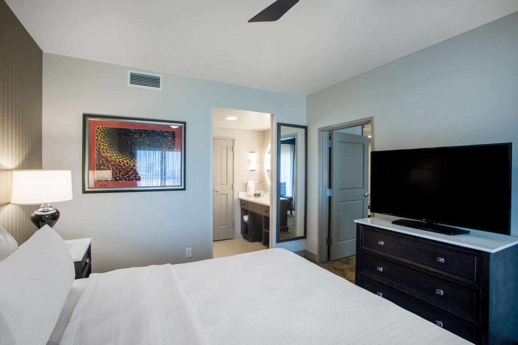 Homewood By Hilton Salina/downtown, Ks Hotel Salina